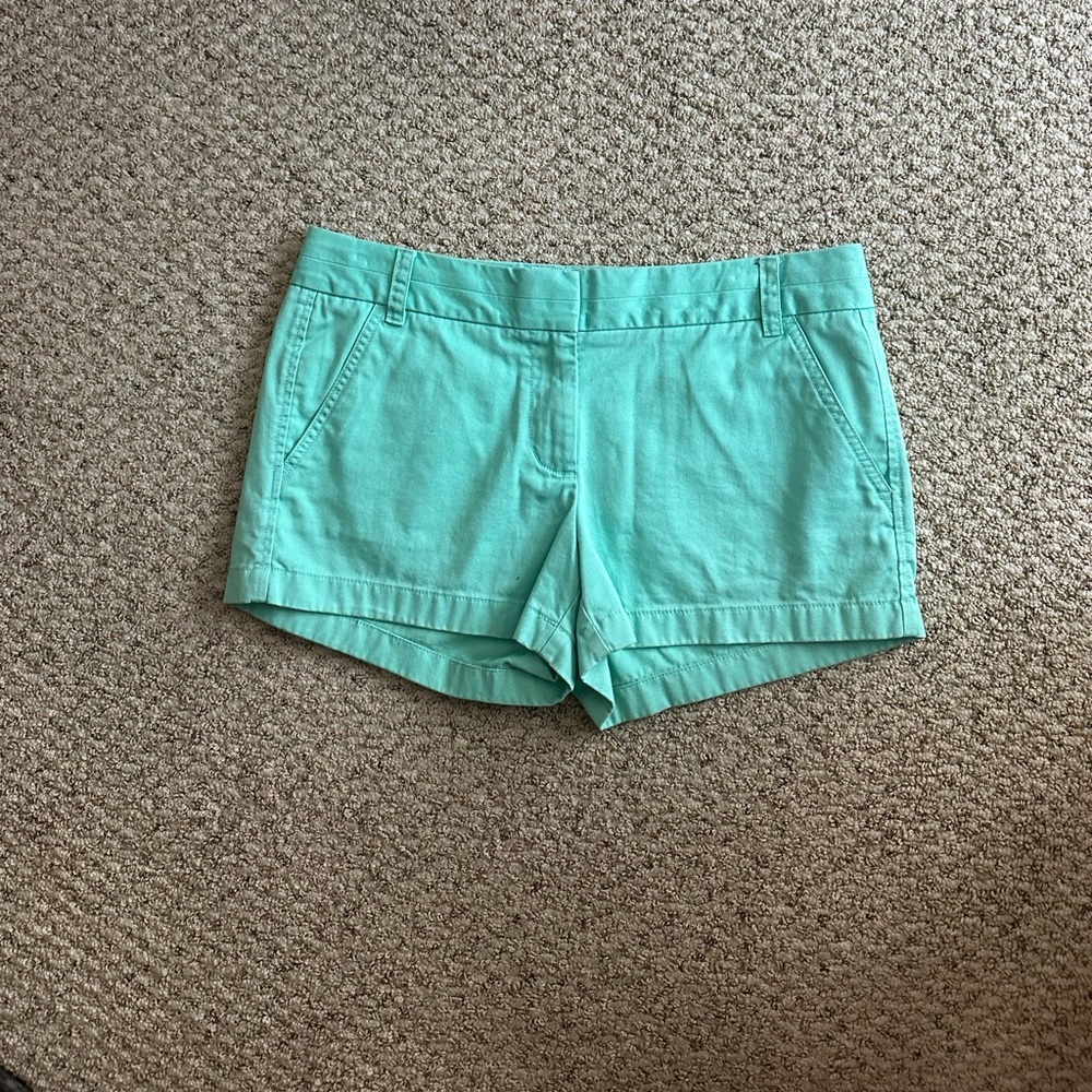 J Crew Sea Foam Green Size 6 Chino Shorts
